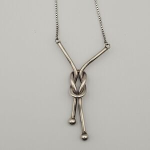 VTG Sterling Silver Hercules Love Knot Pendant & Box Chain Necklace 925 Italy